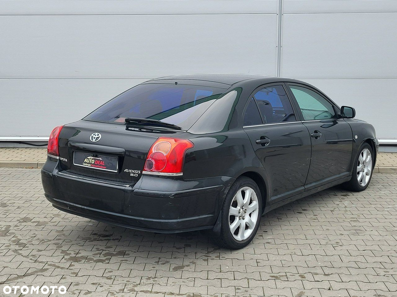 Toyota Avensis - 12