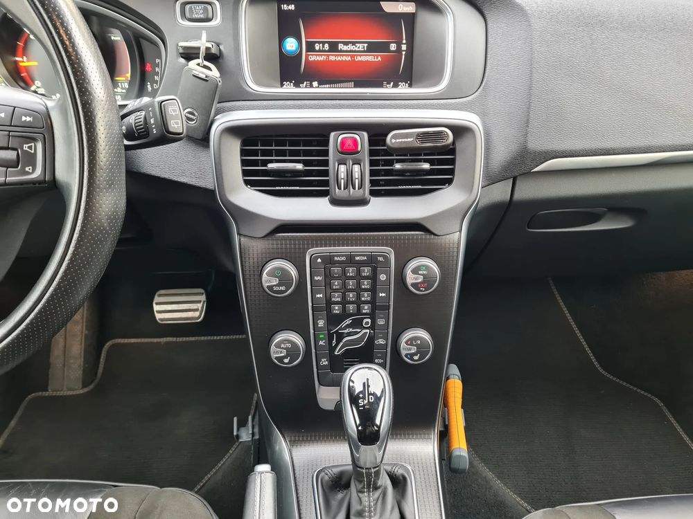 Volvo V40 D3 Drive-E R-Design Kinetic - 12