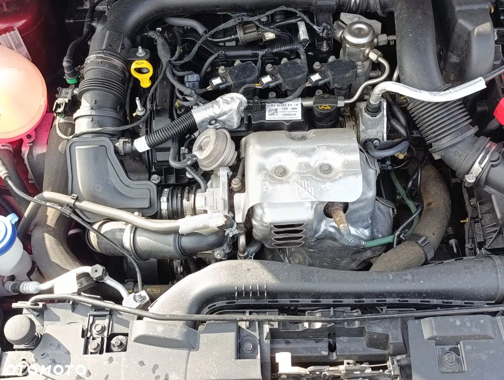 Ford Fiesta 1.0 EcoBoost S&S TITANIUM - 24