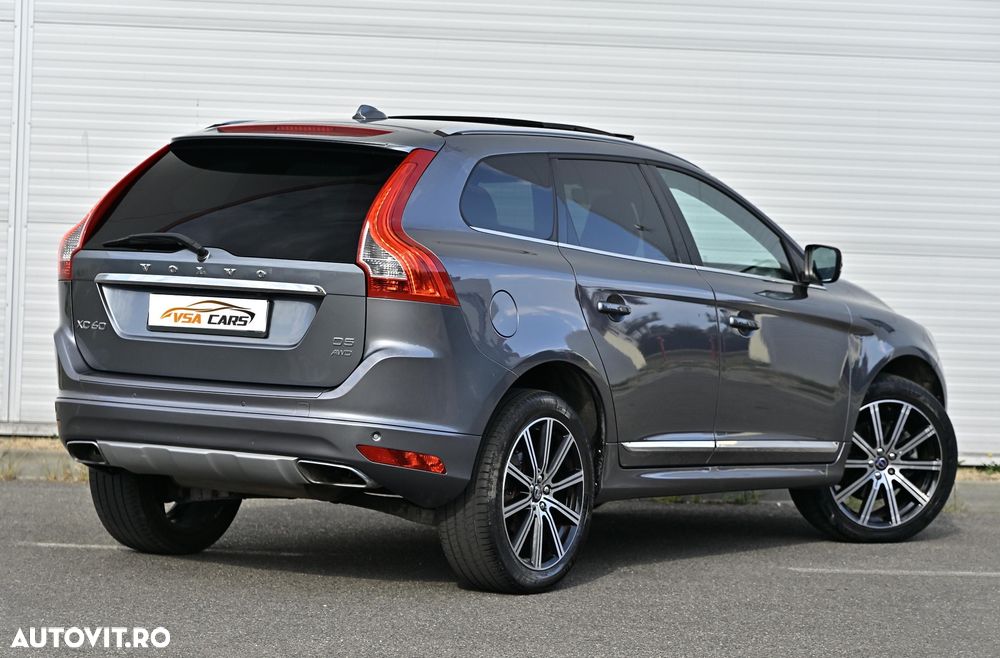 Volvo XC 60 D5 AWD Summum - 10