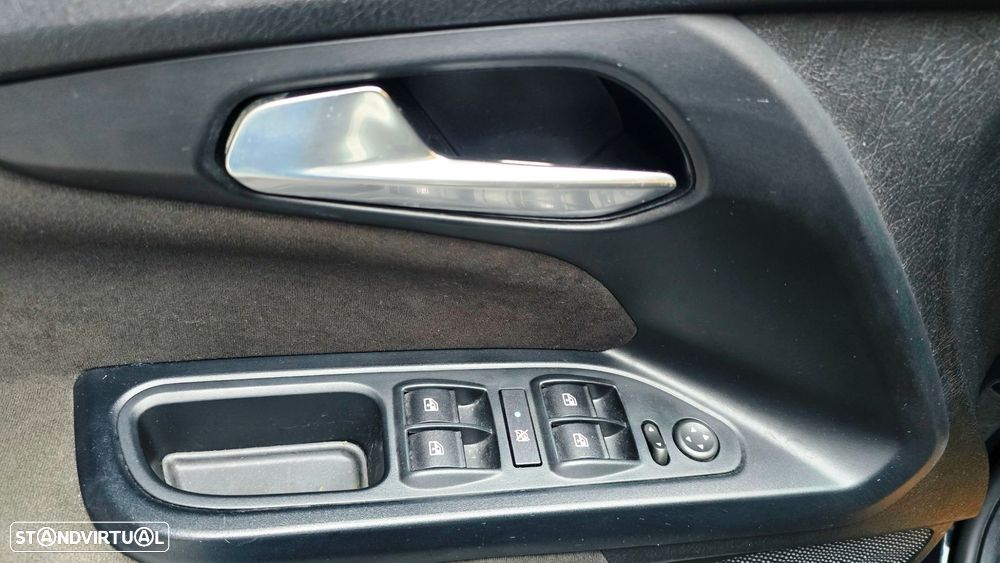 Fiat Tipo Station Wagon 1.3 M-Jet Lounge - 15