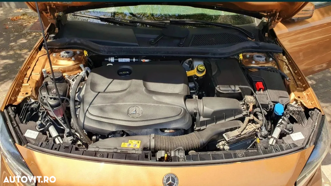 Mercedes-Benz GLA 200 - 9