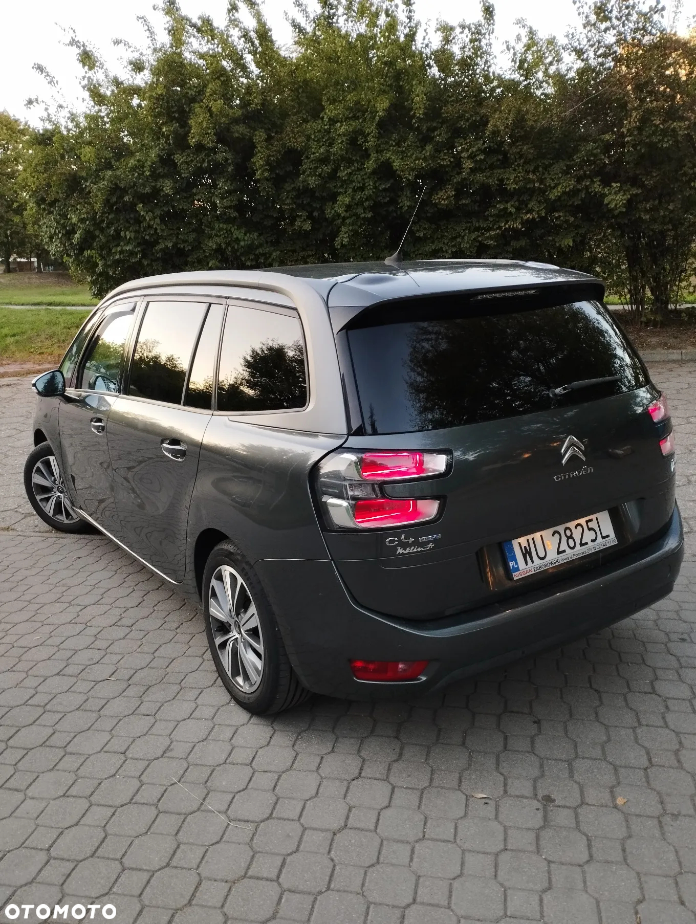 Citroën C4 Grand Picasso 1.6 BlueHDi MoreLife S&S - 4