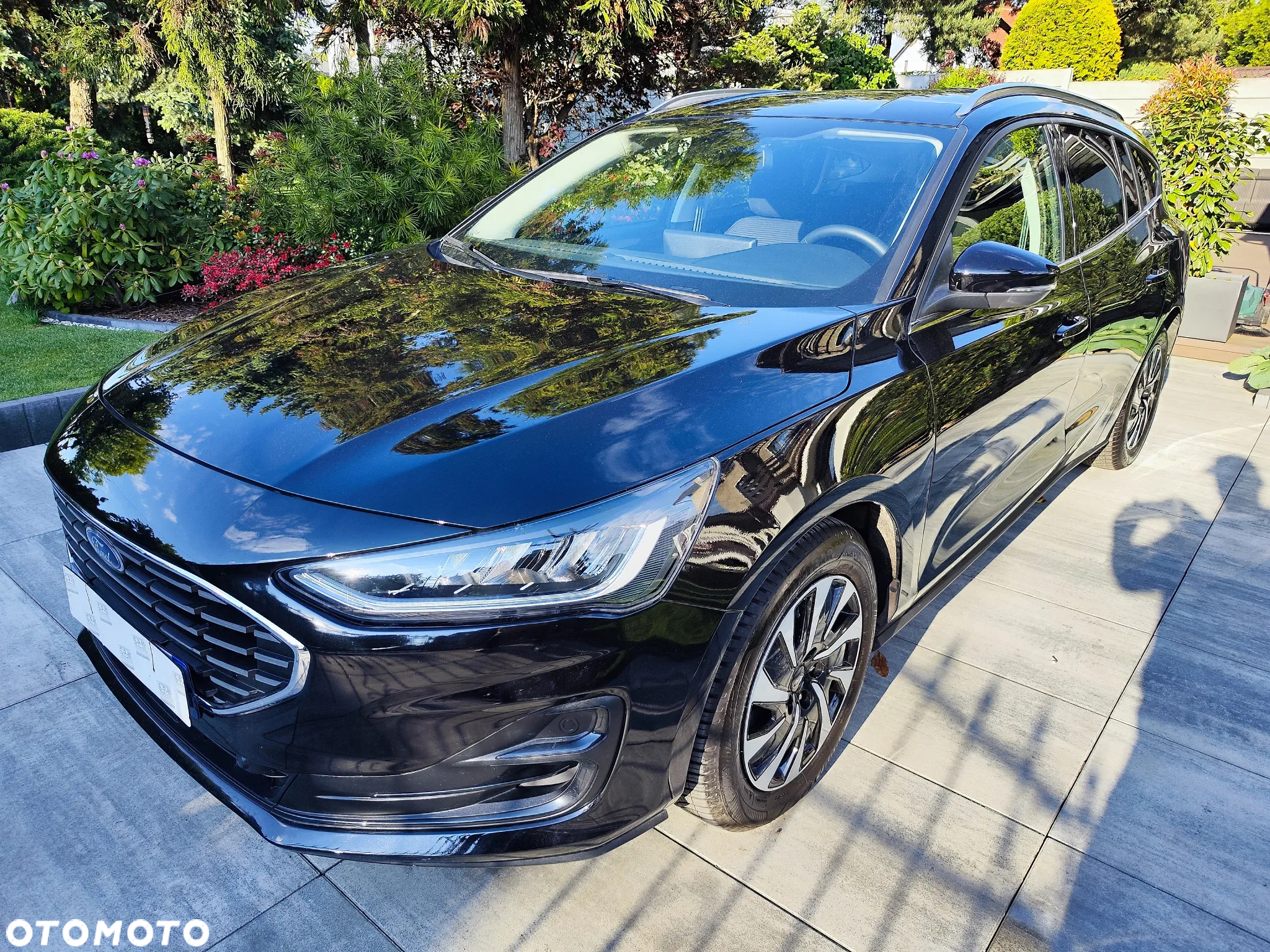 Ford Focus 1.0 EcoBoost Hybrid TITANIUM - 3