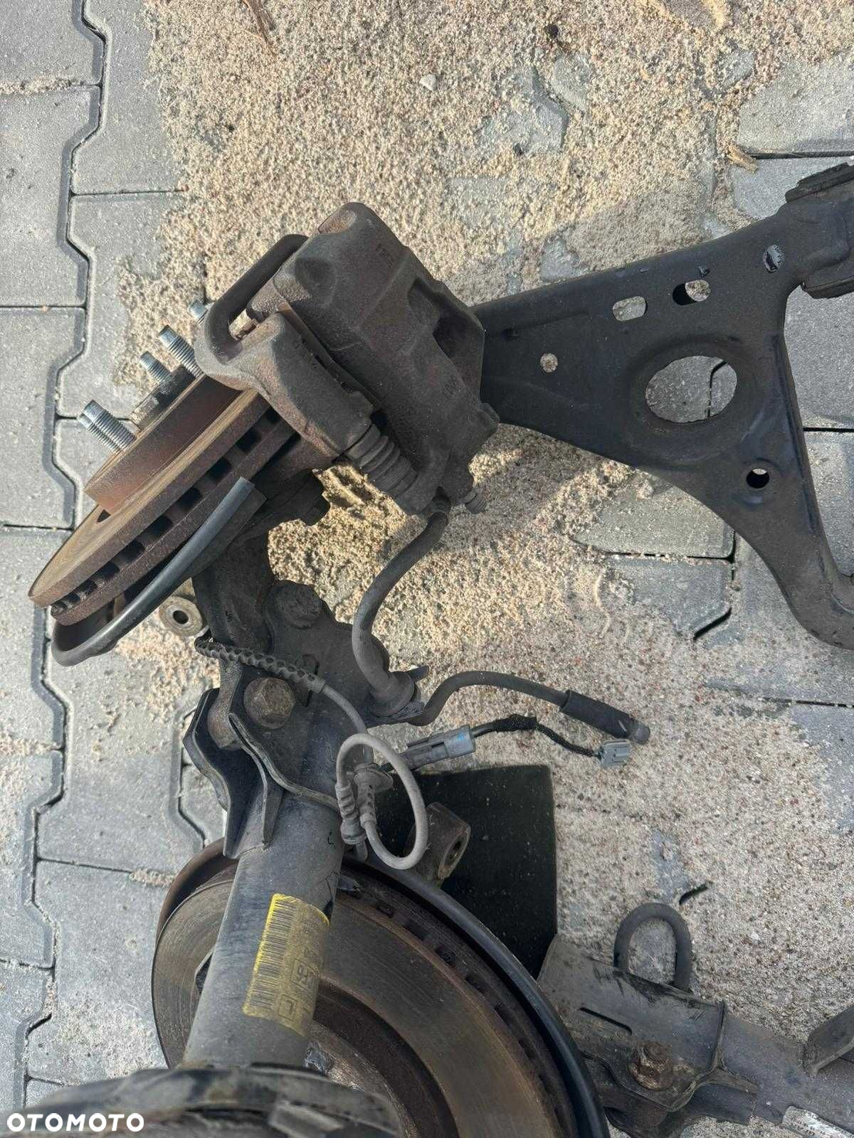 Zawieszenie Opel Mokka przednie prawe i lewe - 3