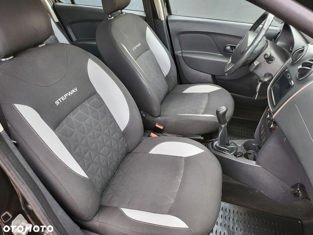 Dacia Sandero Stepway 0.9 TCe Laureate S&S EU6 - 21