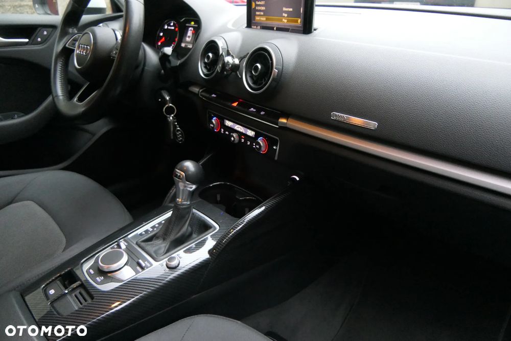 Audi A3 Limousine 1.6 TDI S tronic design - 18