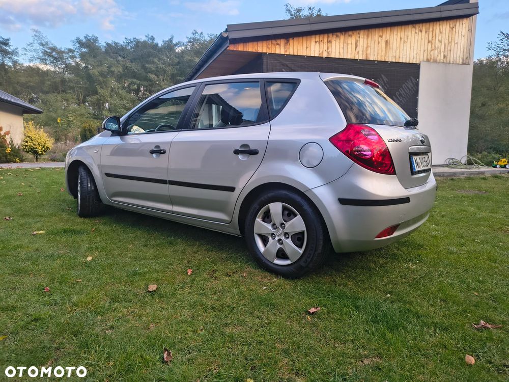 Kia Ceed 1.4 CVVT EX - 6