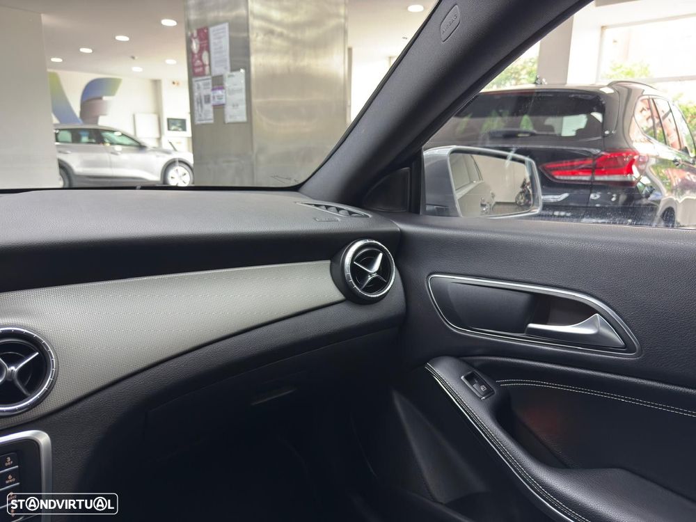 Mercedes-Benz CLA 180 d Shooting Brake Urban - 33