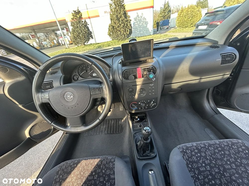 Opel Corsa 1.2 16V Elegance - 7