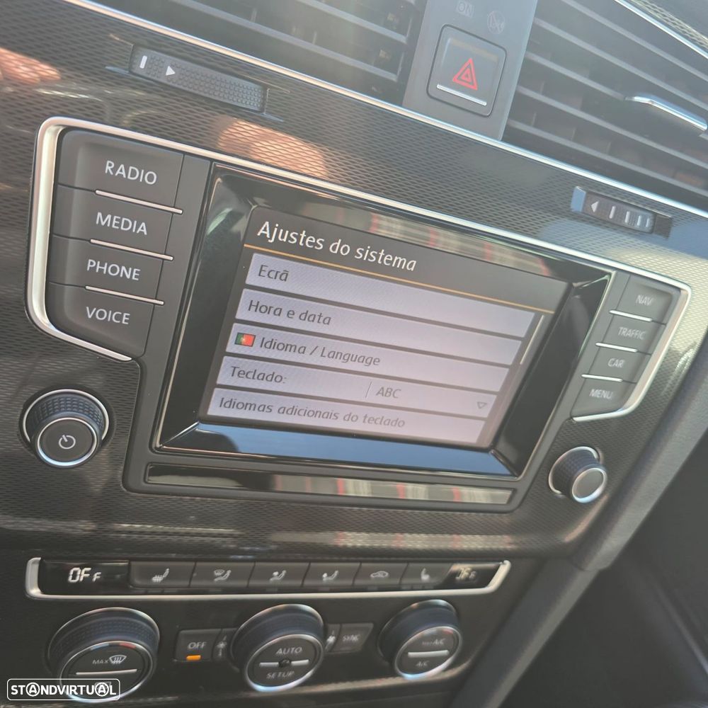 VW Golf 2.0 TSi GTi DSG - 25