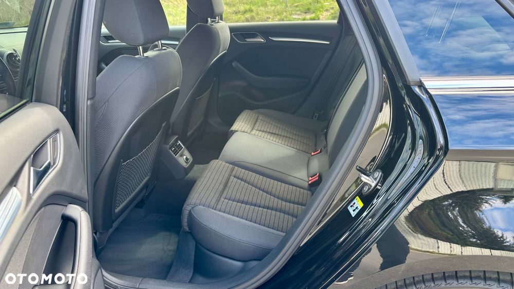Audi A3 Sportback 35 TFSI Sport S tronic - 20