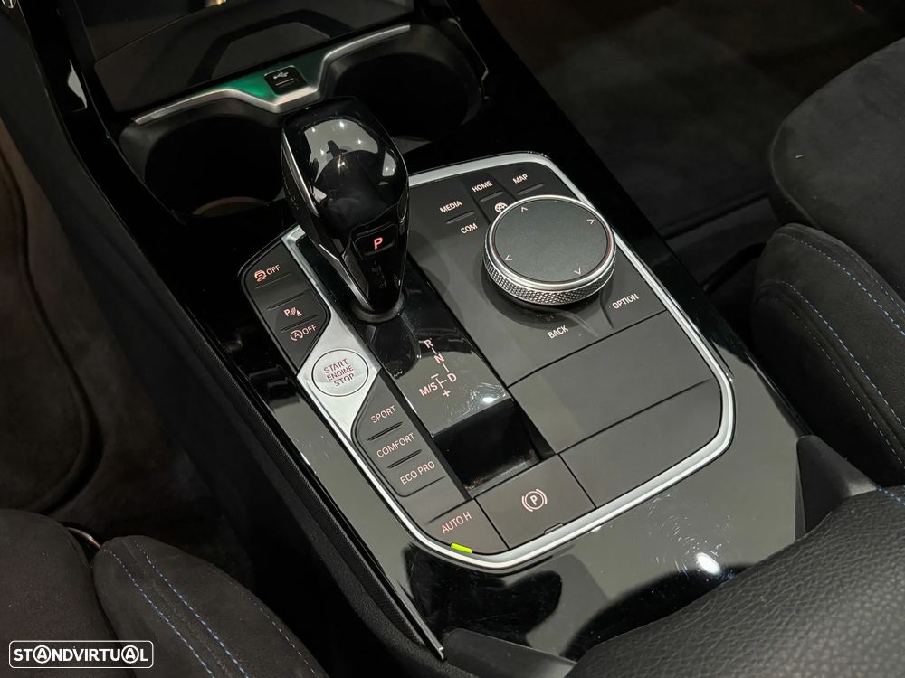 BMW M135i xDrive - 23