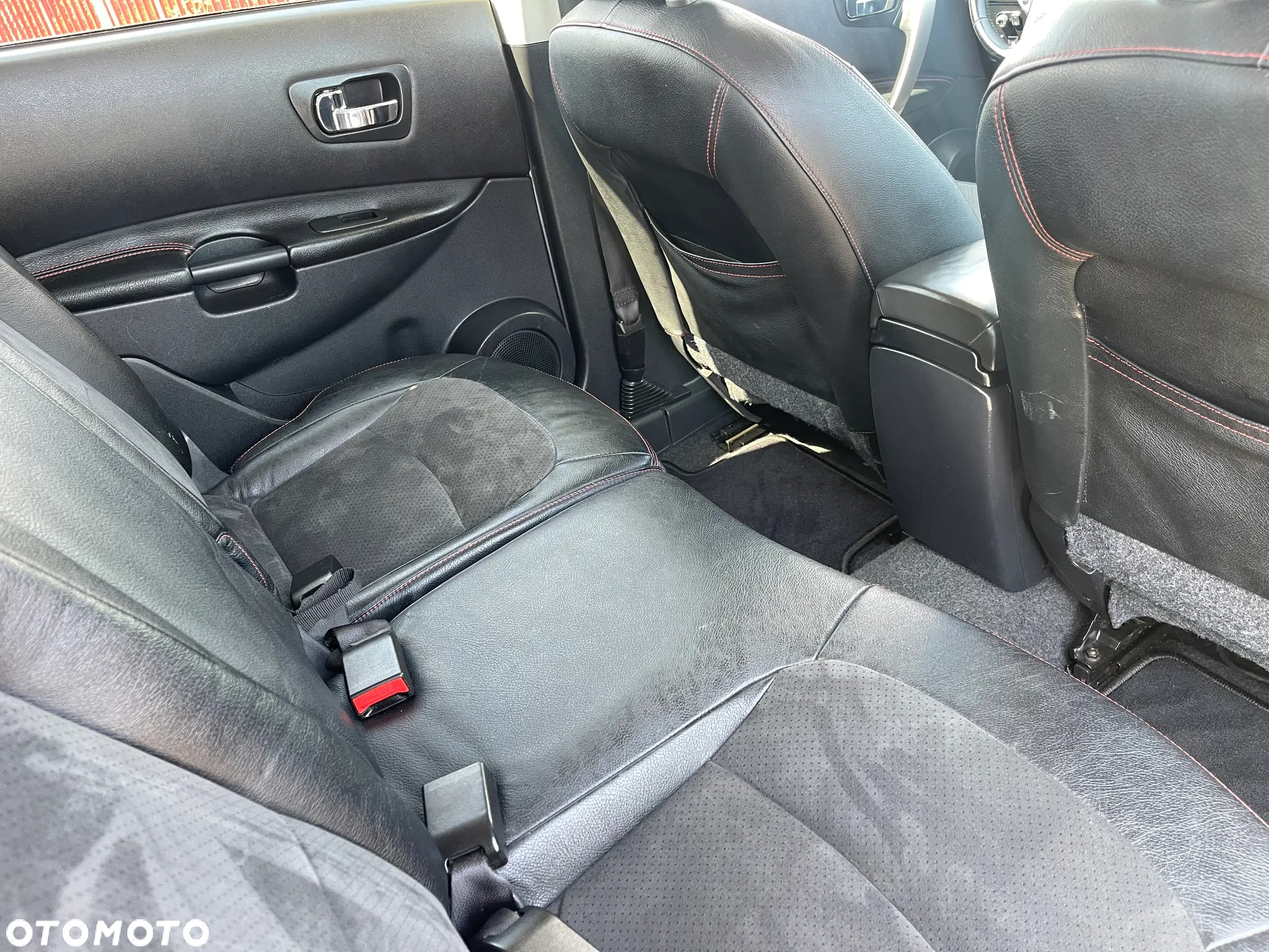 Nissan Qashqai+2 - 15