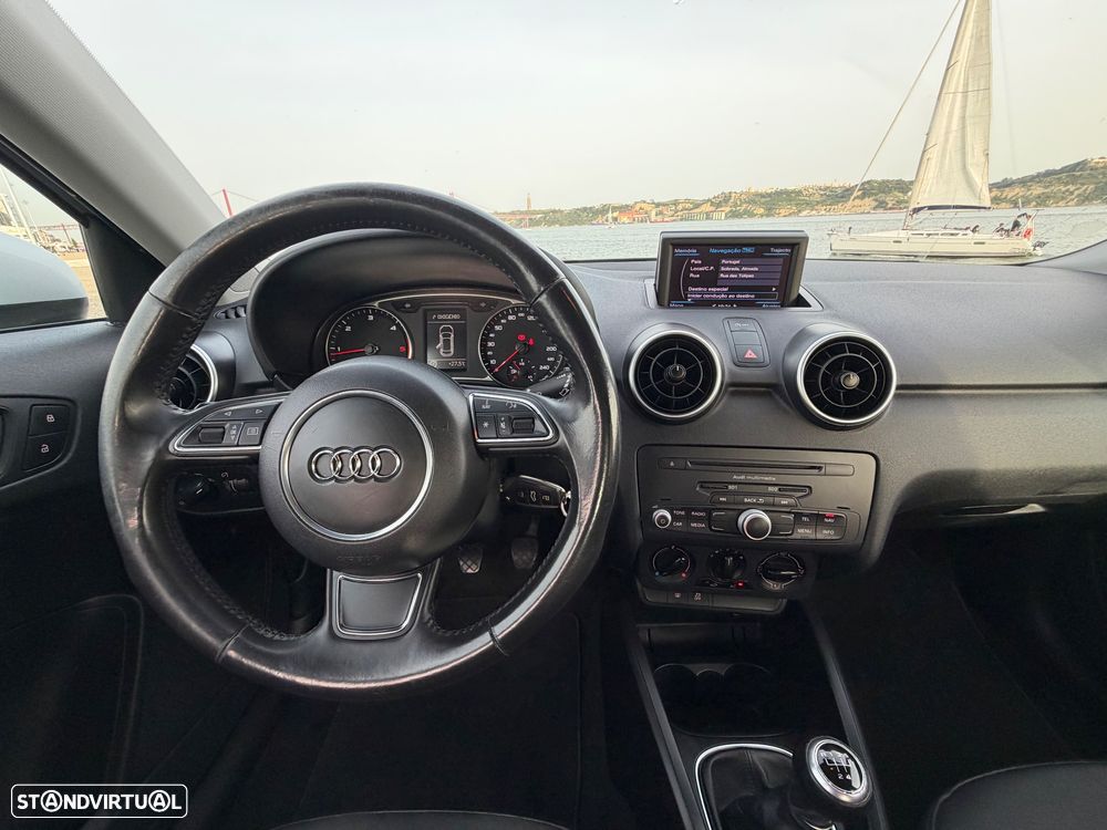 Audi A1 Sportback 1.6 TDI Sport - 11