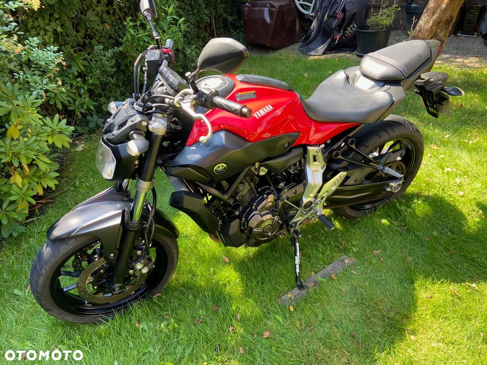 Yamaha MT - 13