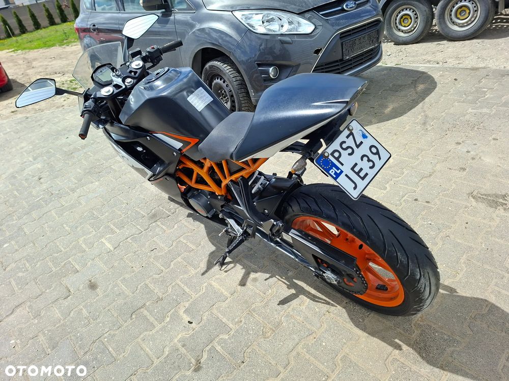 KTM RC 125 - 6