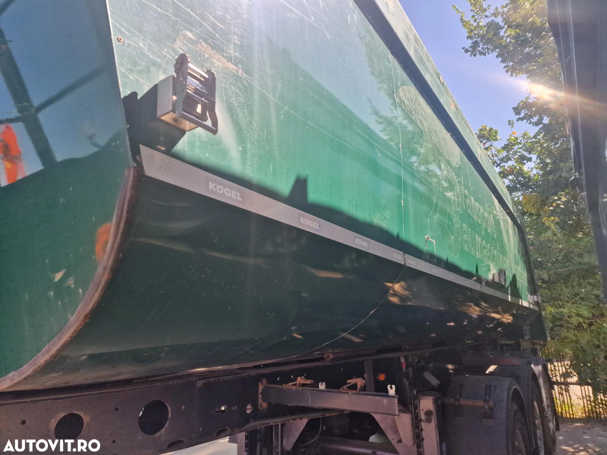Kögel 28mc, 2019, TERMOIZOLANTA, masa propie 6,6t, axe SAF, jante ALUMINIU, Axa LIFTABILA, prelata, scena vizitare, picioare sprijin, anvelolope 80% ok, posibilitate leasing, STARE FOARTE BUNA-PROMOTIE 19.900 EUR+Tva - 20