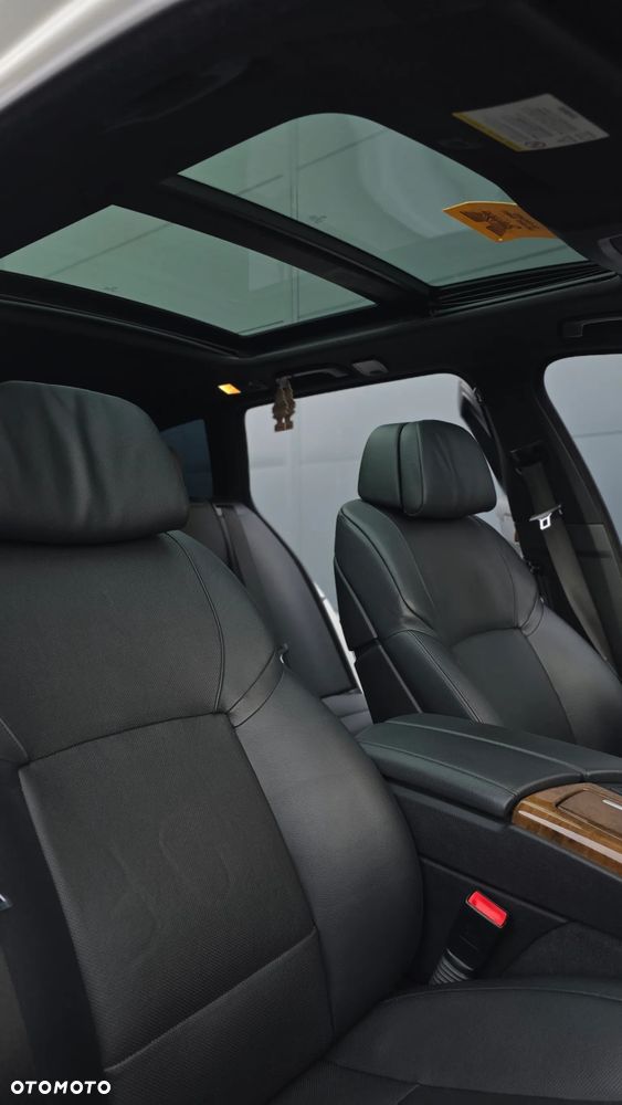 BMW Seria 5 535d xDrive - 23