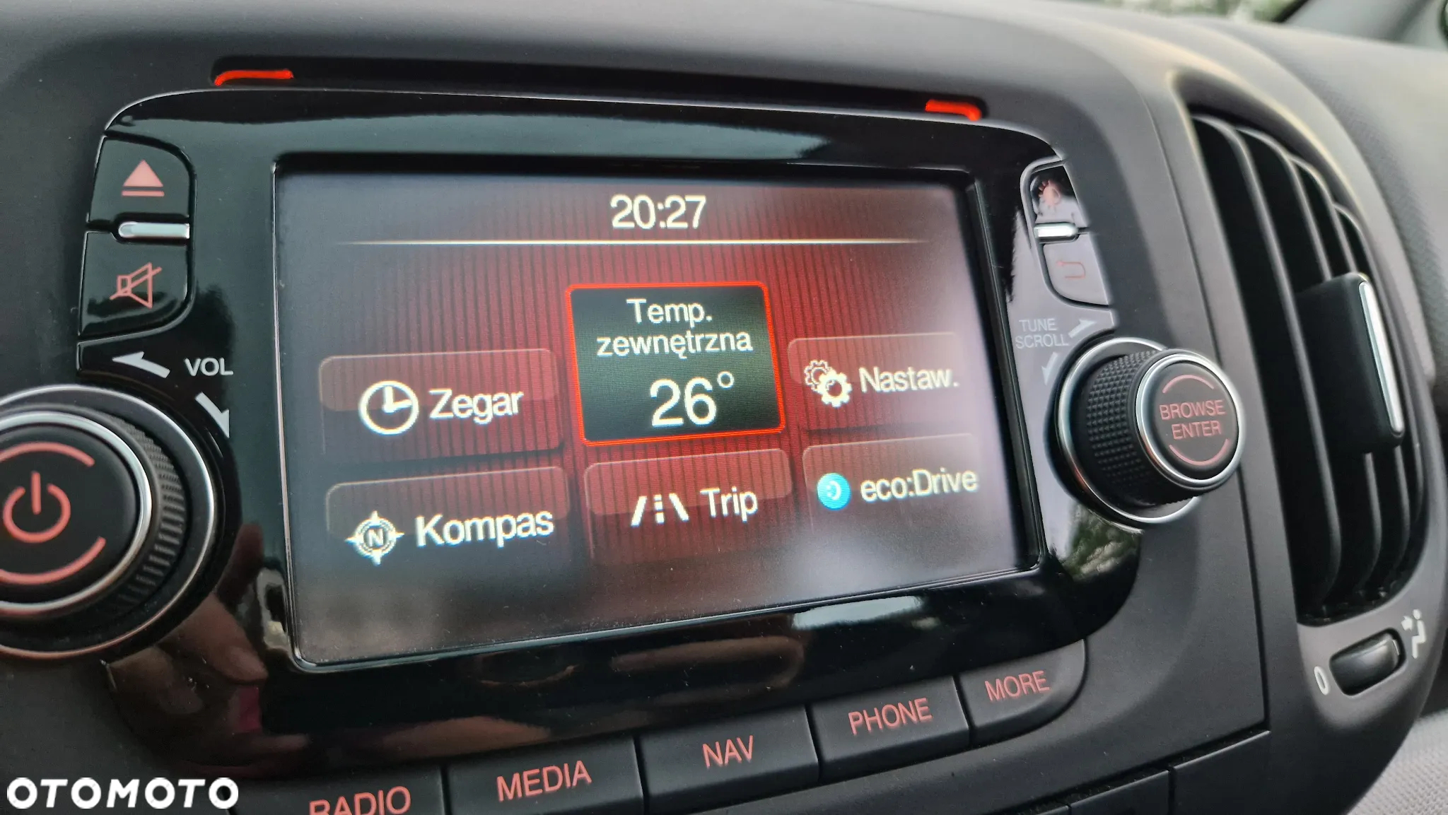 Fiat 500L 1.4 16V S-Design - 27