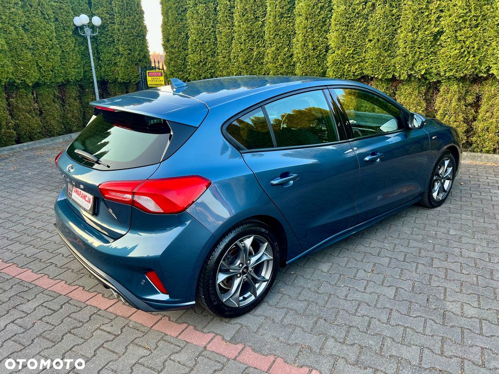 Ford Focus 1.5 EcoBlue Start-Stopp-System ST-LINE STYLE - 8