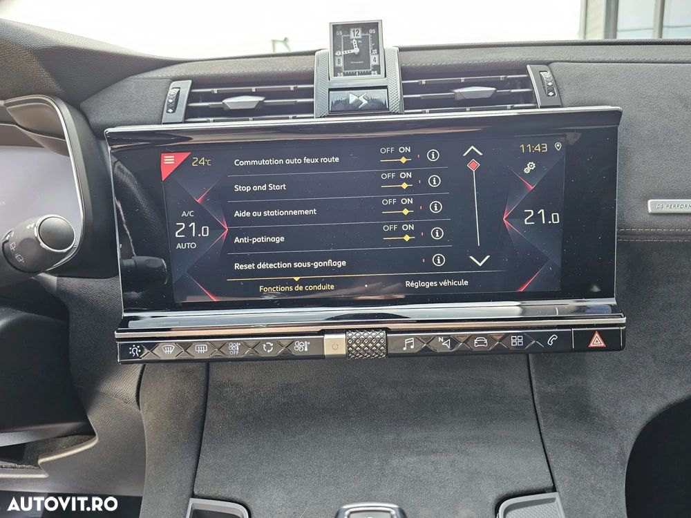 Citroën DS7 Crossback PureTech 180 Aut. PERFORMANCE LINE - 29