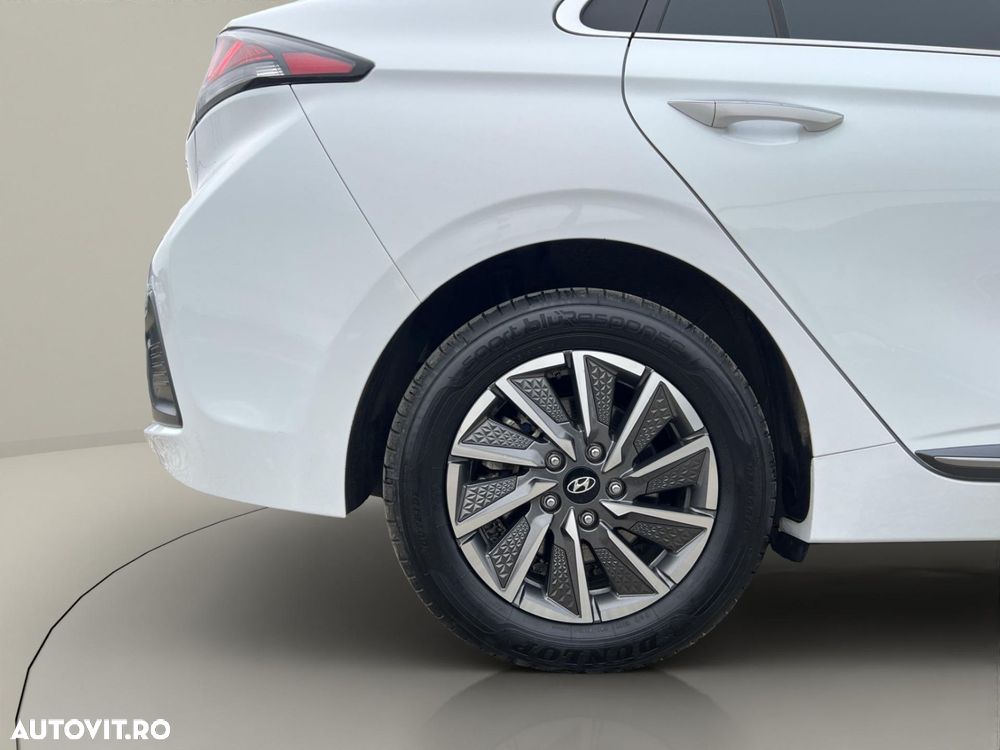 Hyundai IONIQ Trend - 37
