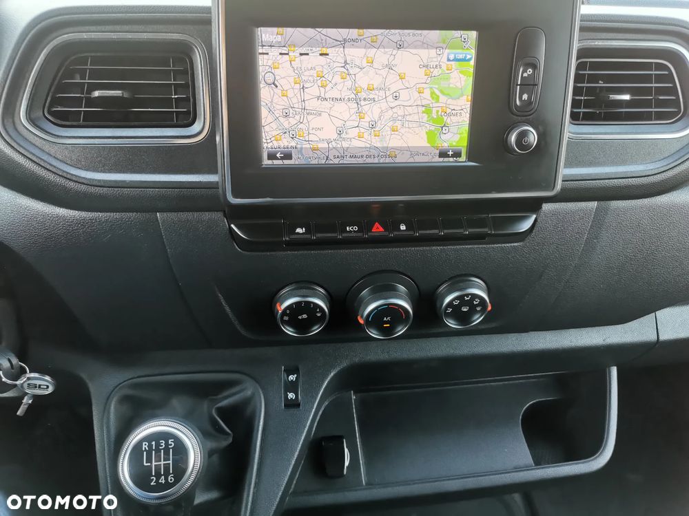 Renault Master L3H2 ładny 2.3dCi-135KM 6-biegów Klima bagażnik dachowy nawigacja - 11
