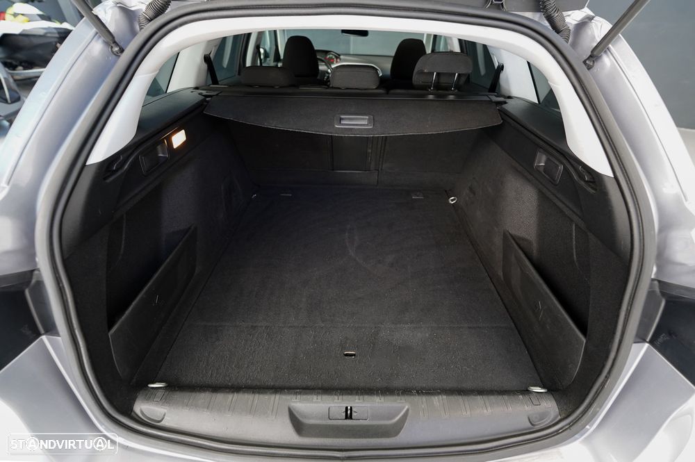 Peugeot 308 SW 1.5 BlueHDi Style J17 - 24
