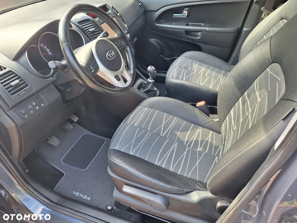 Kia Venga 1.4 M - 5
