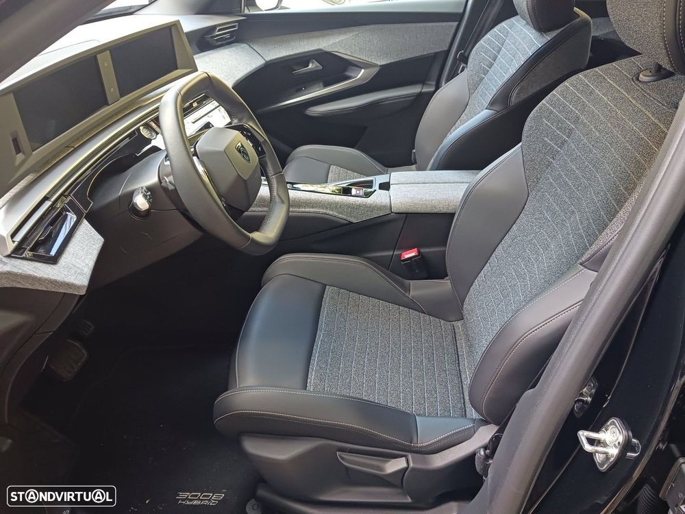 Peugeot 3008 1.2 Hybrid Allure Pack e-DCS6 - 31