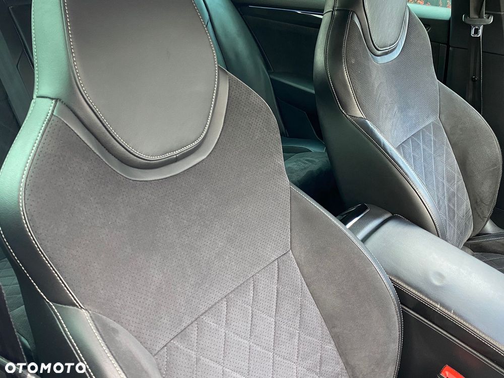 Skoda Superb 2.0 TDI Sportline DSG - 24