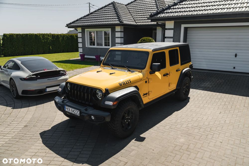 Jeep Wrangler - 1