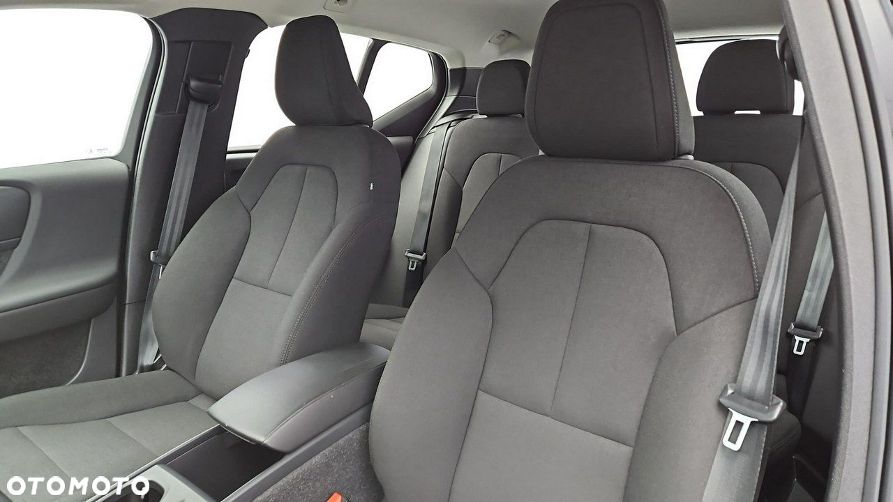 Volvo XC 40 - 11