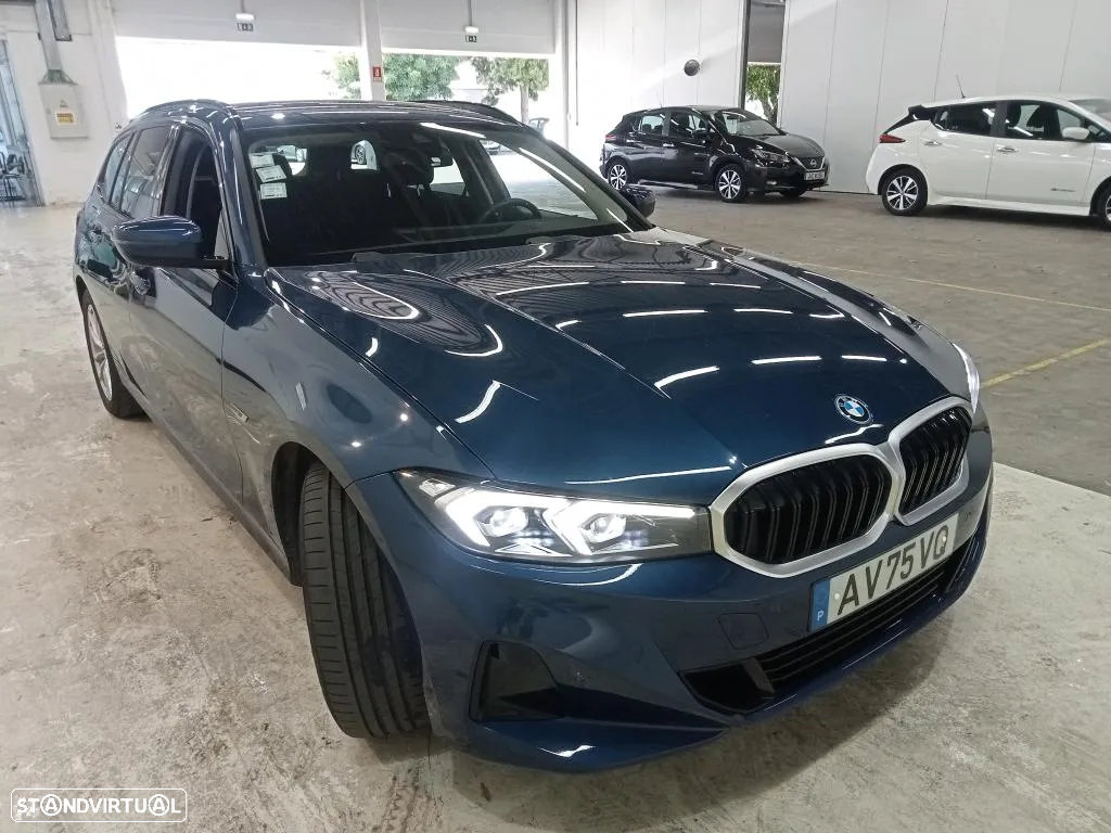 BMW 320 e Touring Auto - 4