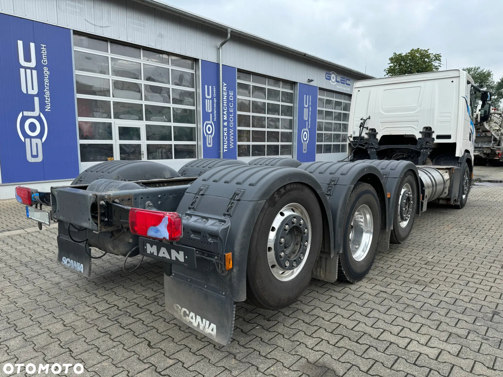 Scania G410 8x2*6 NB LNG EURO6 - 6