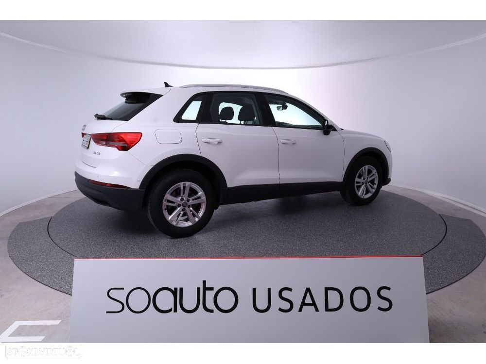 Audi Q3 35 TDI S tronic - 11