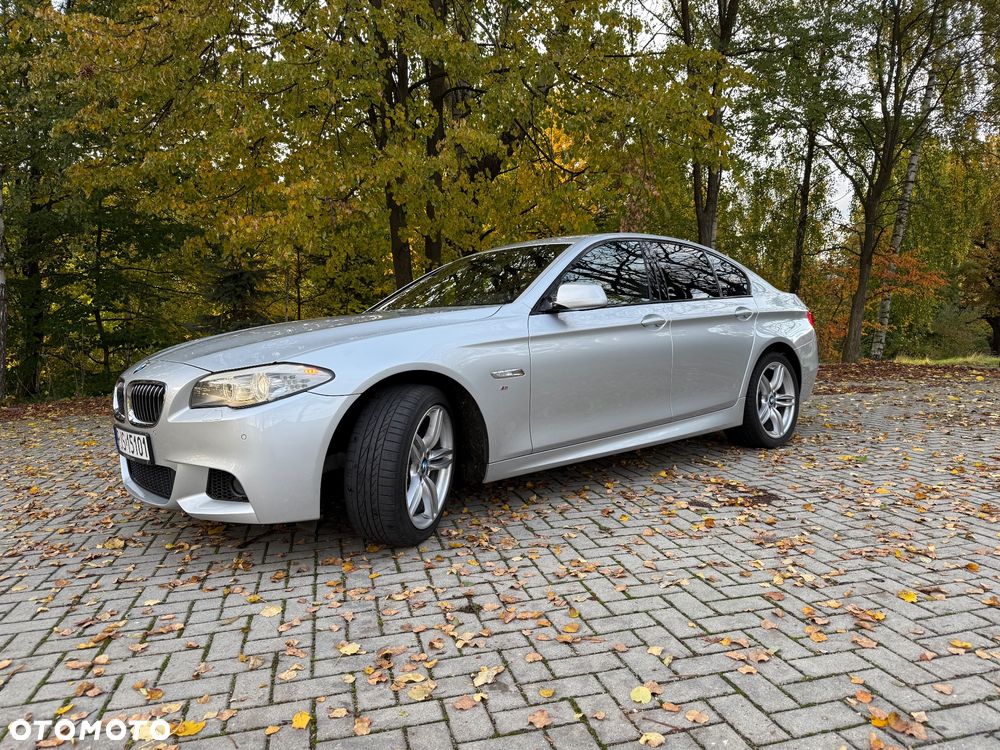 BMW Seria 5 525d xDrive - 15