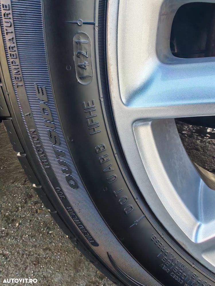 Dacia Lodgy TCe 130 GPF (7-Sitzer) Stepway - 31