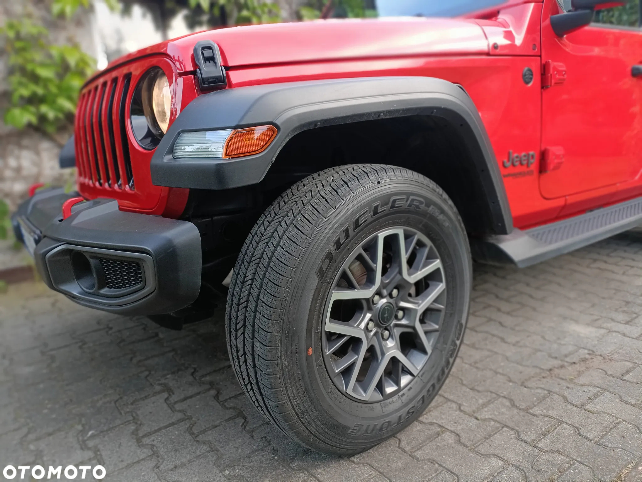 Jeep Wrangler - 8