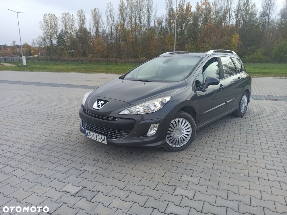 Peugeot 308 - 1