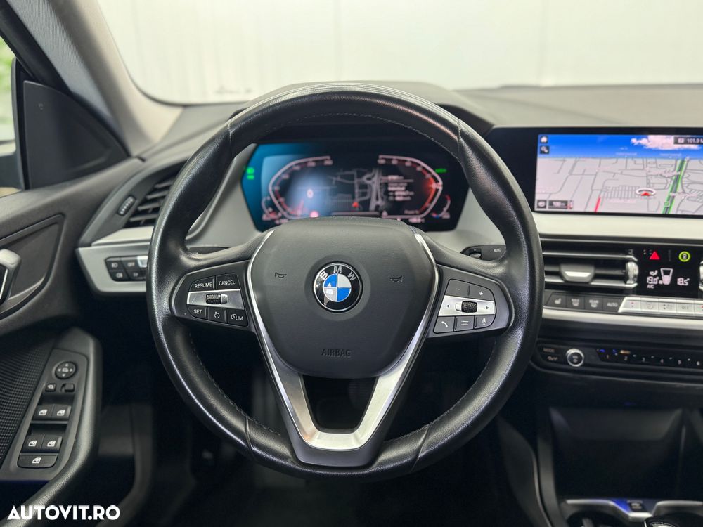 BMW Seria 2 218d Sport-Aut. Advantage - 12