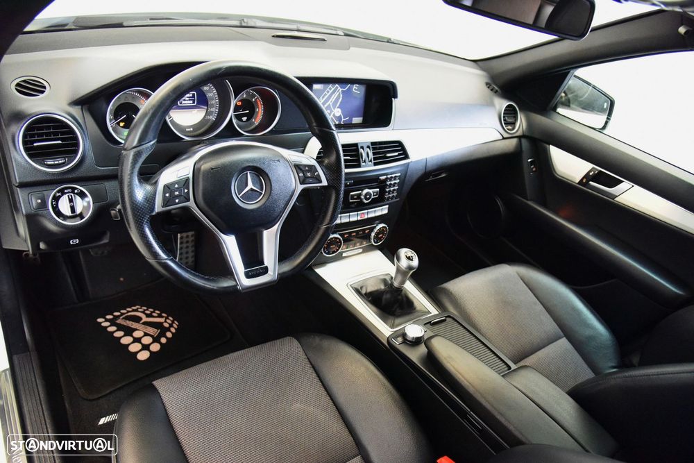 Mercedes-Benz C 250 - 17