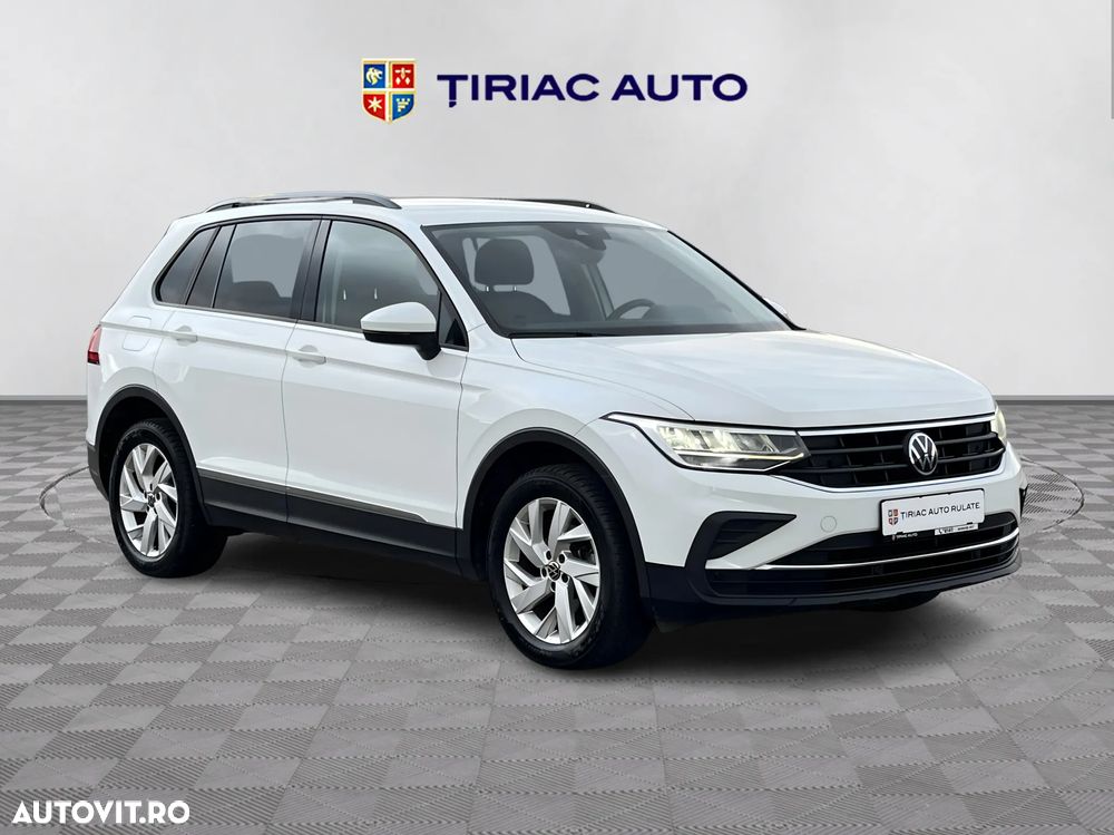 Volkswagen Tiguan - 8