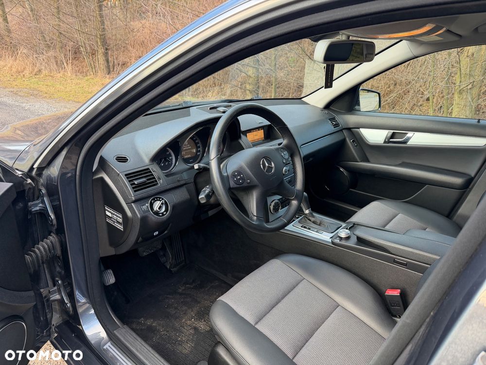 Mercedes-Benz Klasa C 200 CGI Automatik BlueEFFICIENCY Avantgarde - 5