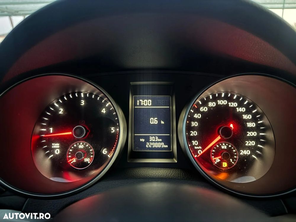 Volkswagen Golf Variant 1.6 TDI DPF Trendline - 21