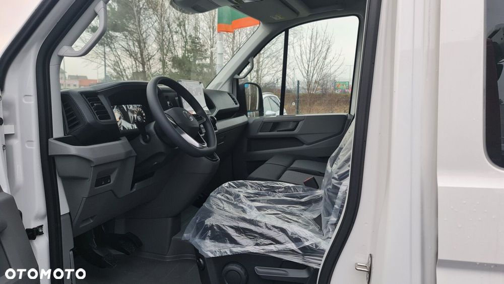 Volkswagen Crafter - 13