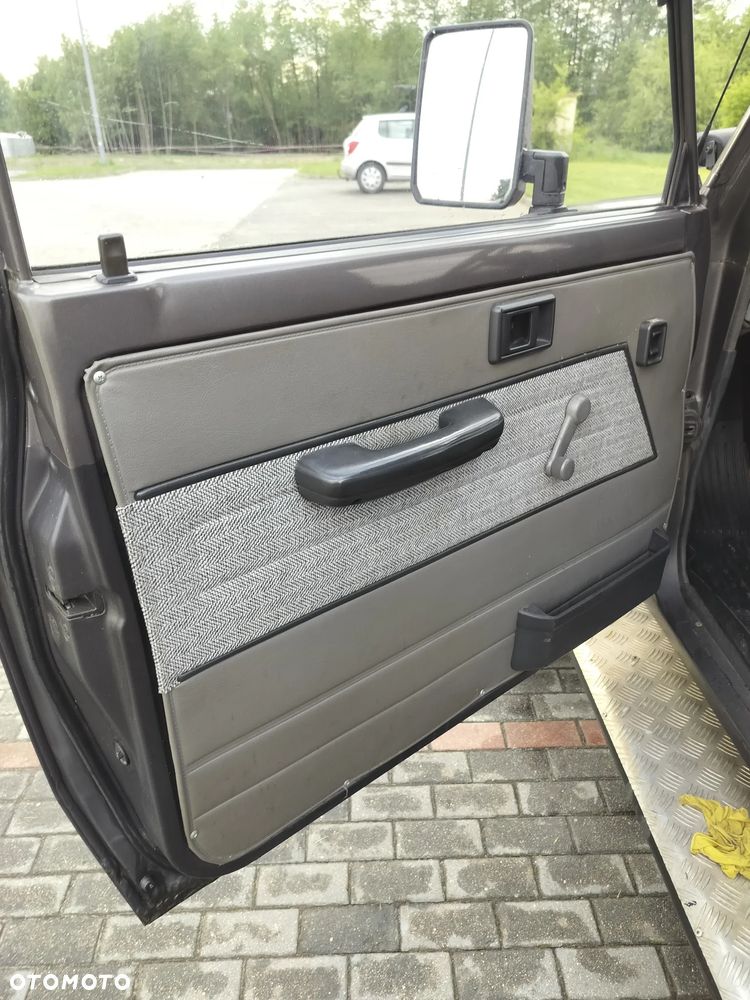 Toyota Land Cruiser - 16