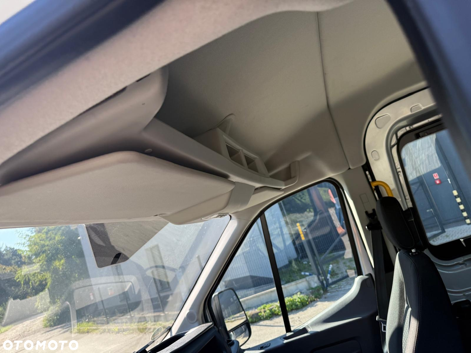 Ford Transit - 15