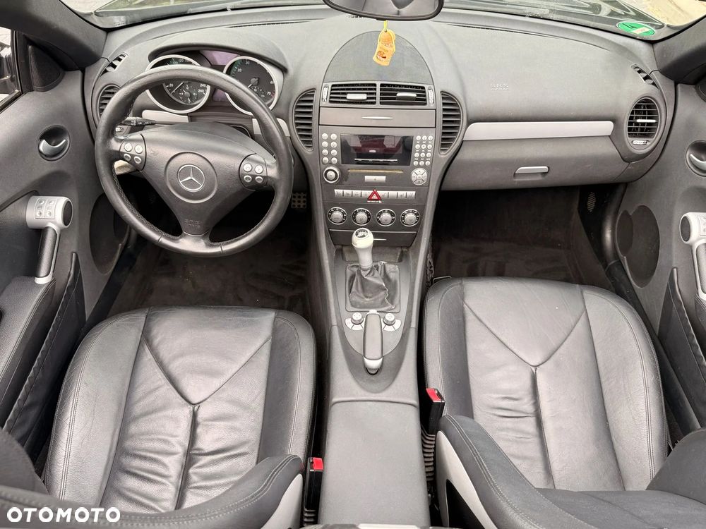 Mercedes-Benz SLK - 22